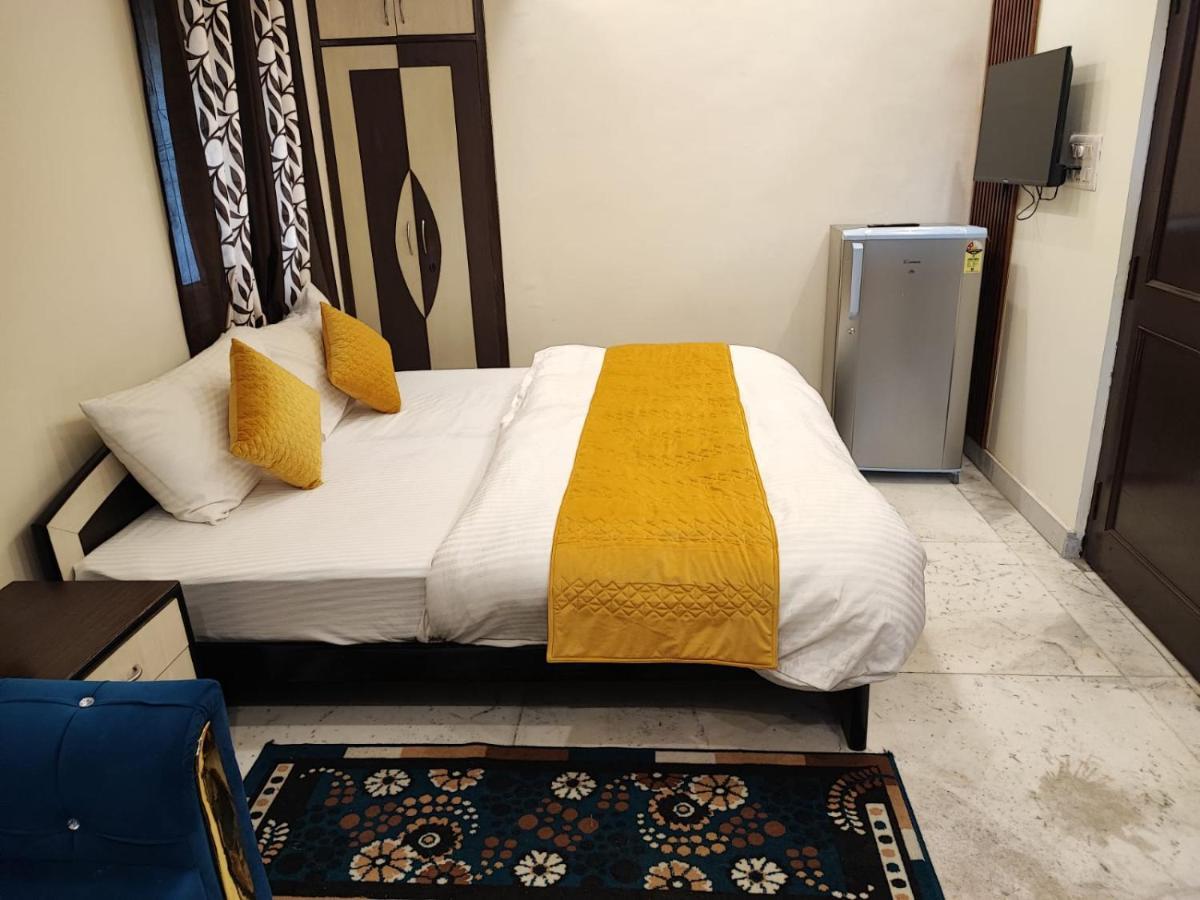 Sun Moon Residency And Apartments, Hotels In Rohini Delhi  Eksteriør billede